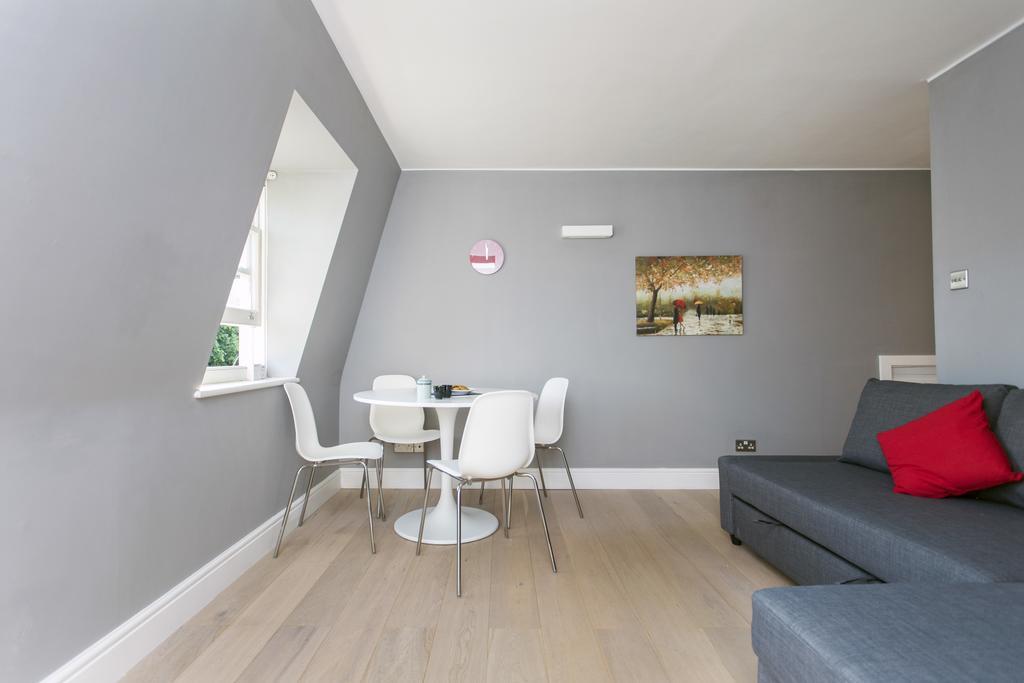 Italianflat - Elsham Apartment London Exterior photo